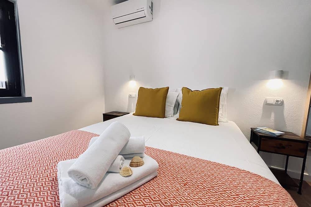 Ganze Wohnung, Apartment-Eigenes Badezimmer-Stadtblick in Vila Nova de Milfontes, Costa Alentejana