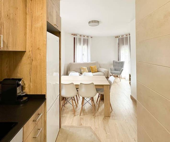 Casa rural para 5 personas, con balcón en Vall d'Àneu