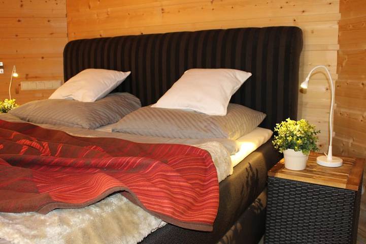 Ganze Wohnung, Luxus Apartment Mondschein am See - 4 Bäder - Premium - Ebeling Ferienhaus in Woltersdorf, Märkische Schweiz-Oderland
