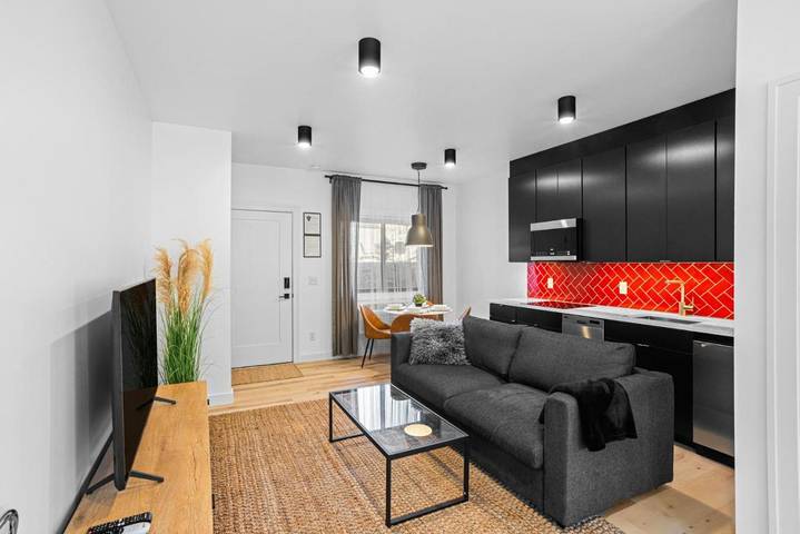 Hotel für 4 Personen, mit Ausblick und Balkon - 1