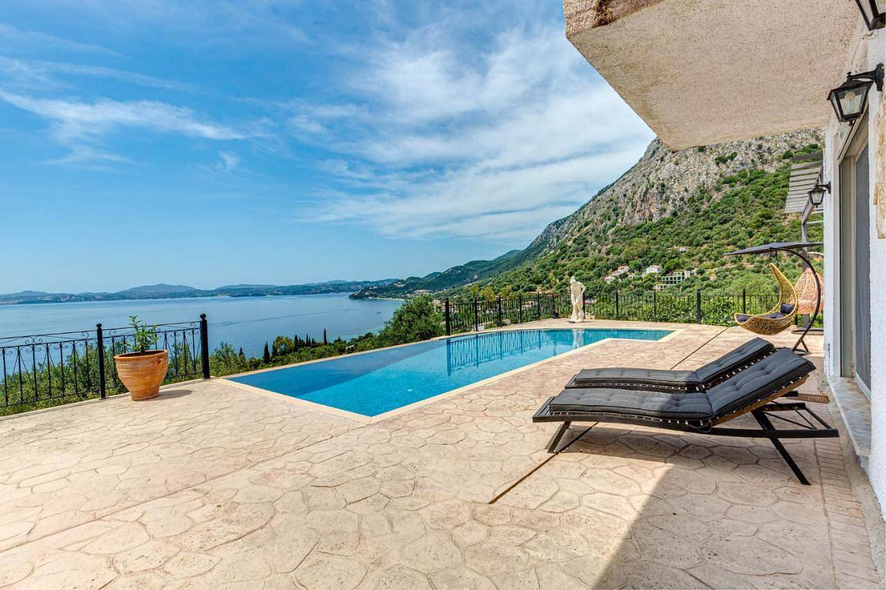 Ολόκληρο το διαμέρισμα, Daniella with Seaview Pool in Μπαρμπάτι, Νησάκι