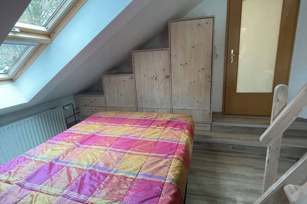 Waldhaus - Zentral und Familienfreundlich mit großem eingezäunten Garten. in Remscheid, Bergisches Land