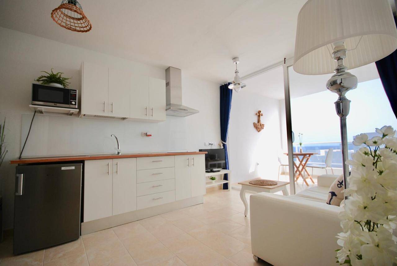 Ganze Wohnung, Apartment with Terrace and Sea View in Gran Tarajal, Tuineje