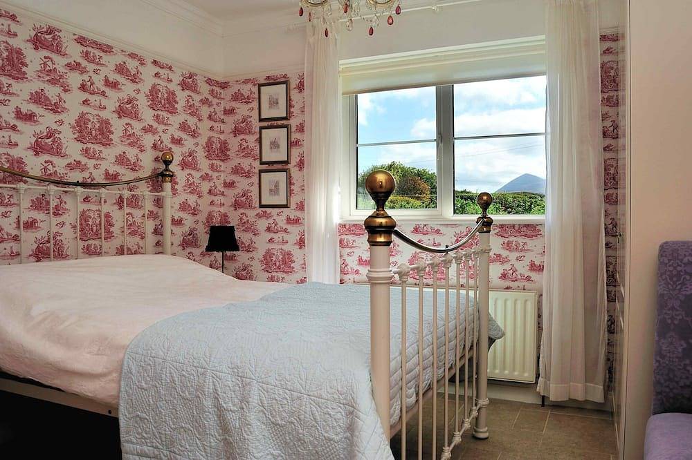 Hübsches Ferienhaus, perfekte Lage, um den Wild Atlantic Way zu erkunden in Louisburgh, County Mayo