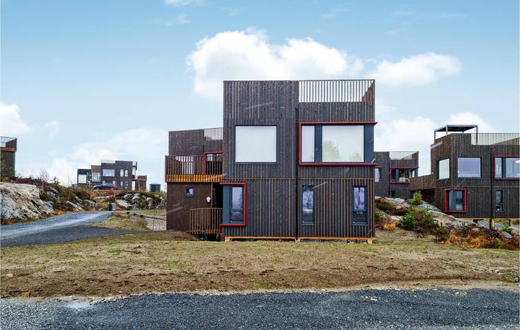 Ferienhaus für 6 Personen, mit Ausblick und Terrasse sowie Garten - 1