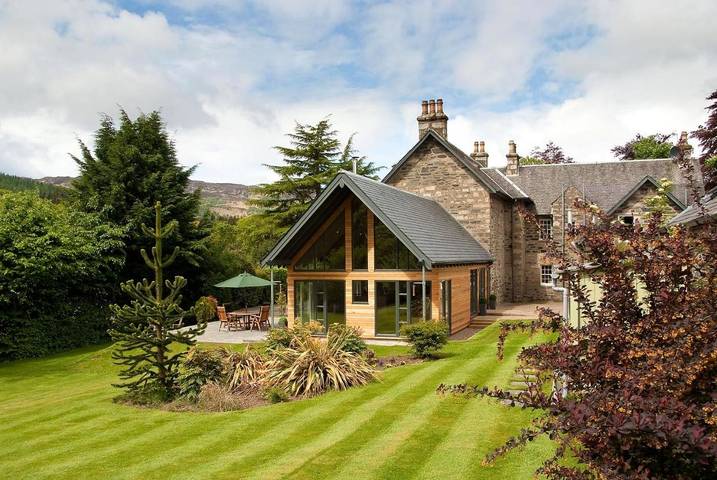 Holiday rental for 2 people, with Terrace and Garden as well as View in Pitlochry