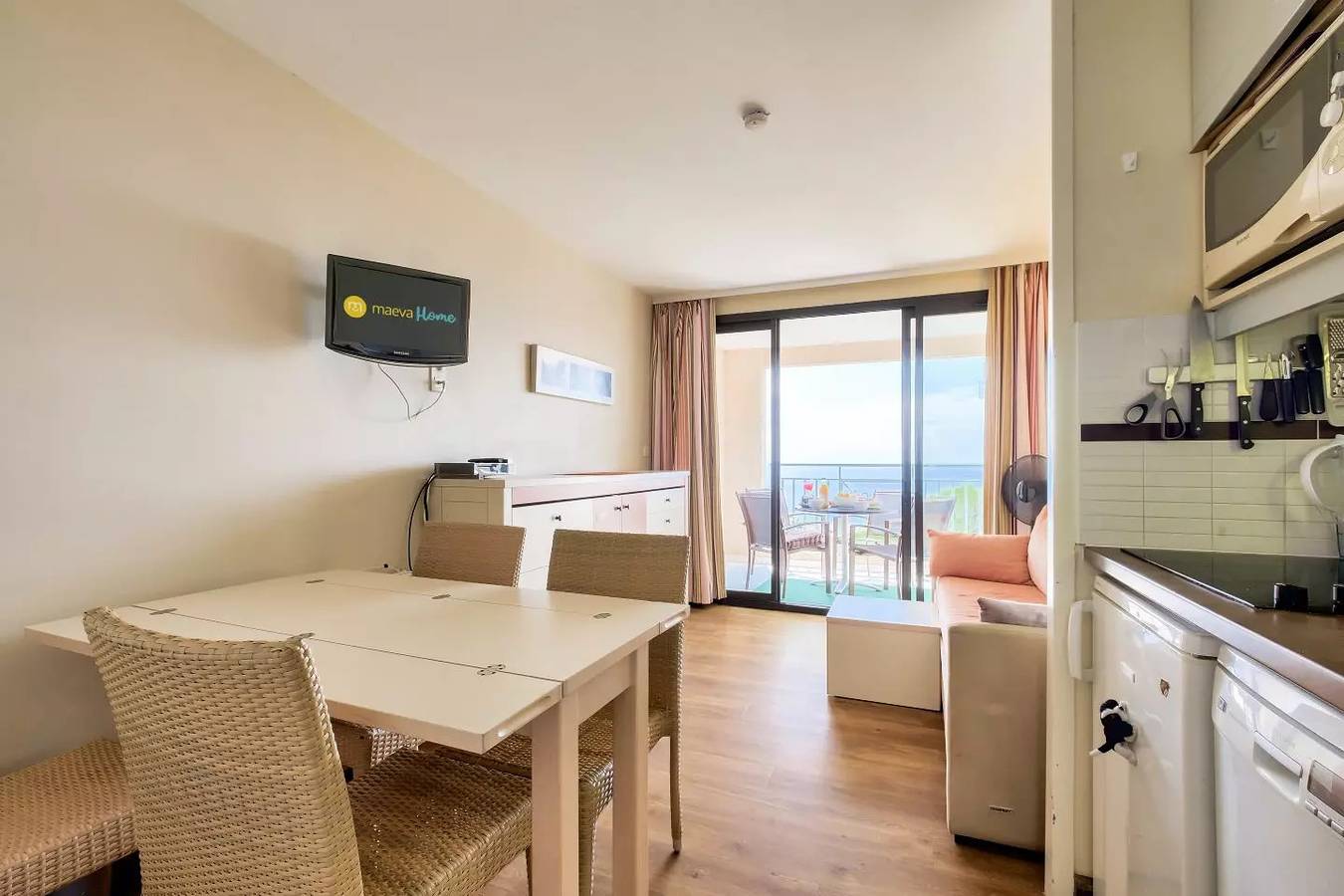 Entire apartment, 2 room apartment for 4 people - Selection in Cannes, Cannes region