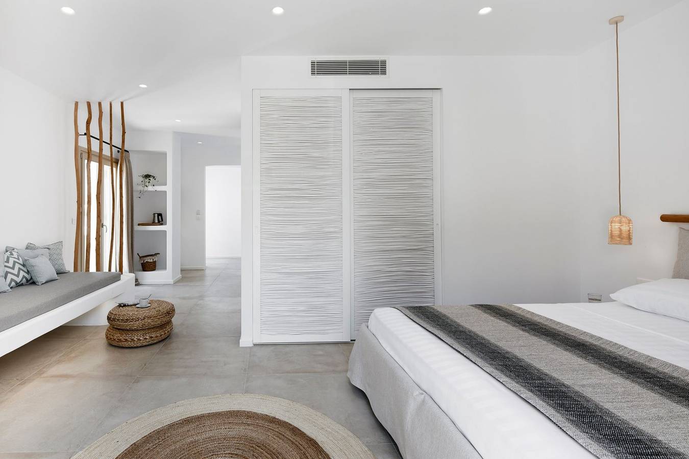 Luxury Milos Apartment | Superior Suite | 1 Bedroom | Well Furnished Interior | Adamanta in Milos
