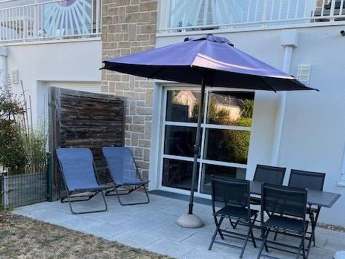 Gîte pour 4 personnes, avec terrasse dans Plage du Roaliguen - 2