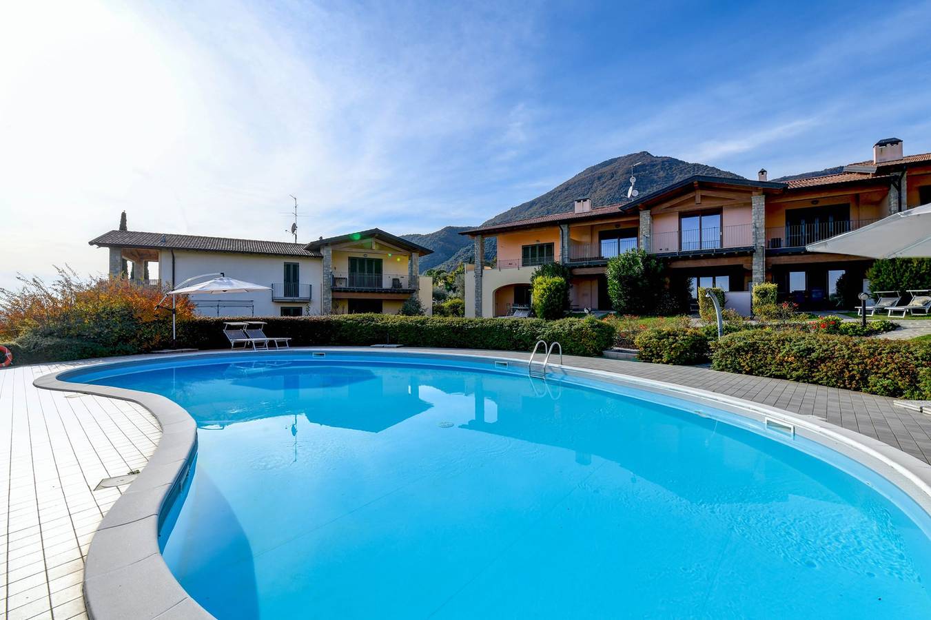 Appartement entier, 6 Happiness by Garda Fewo in Maderno, Toscolano-Maderno