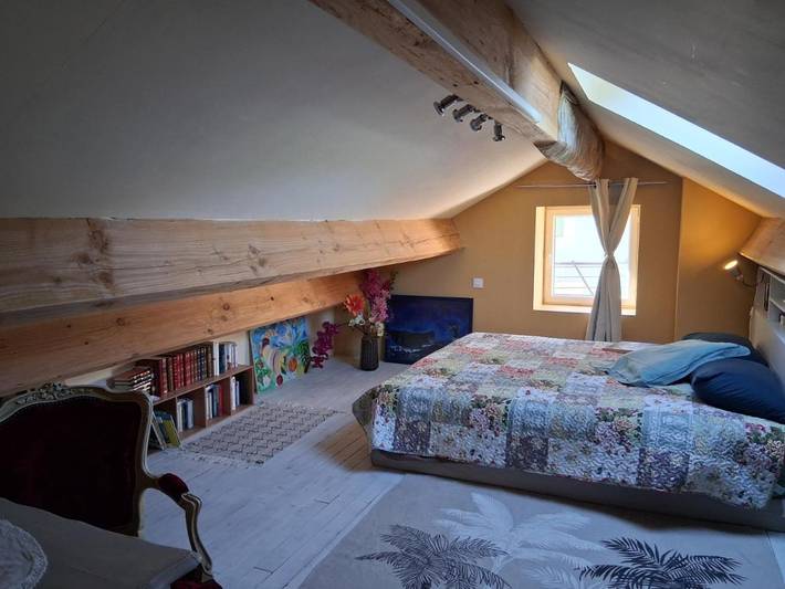 Location de vacances pour 3 personnes, avec jardin et vue, adapté aux familles à Prémian - 4