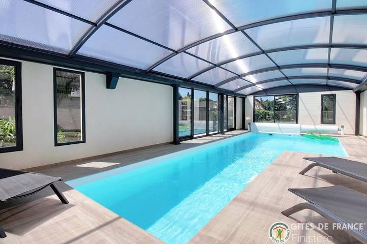 Casa de huéspedes para 6 personas, con sauna y jardín además de terraza y piscina - 1