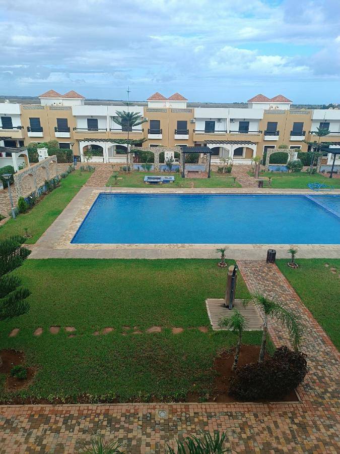 Appartement de vacances pour 6 personnes, avec vue ainsi que terrasse et piscine