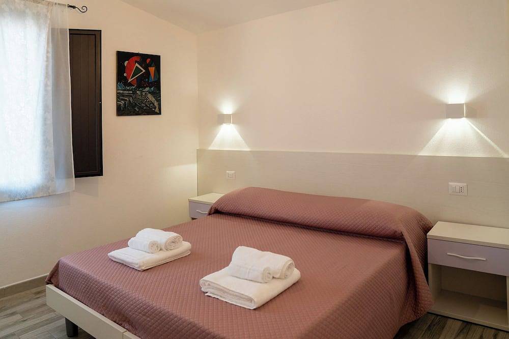 Lovely guesthouse 10 minutes from the beautiful beaches of the Gulf of Orosei in Irgoli, Barbagia