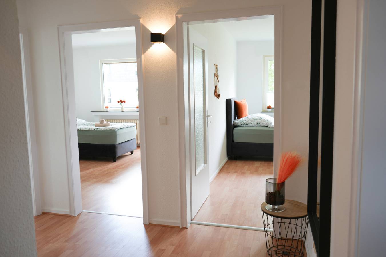 Ganze Wohnung, Balcony, E-Station, Parking, Duisburg, R-Web Arena in Oberhausen, Ruhrgebiet