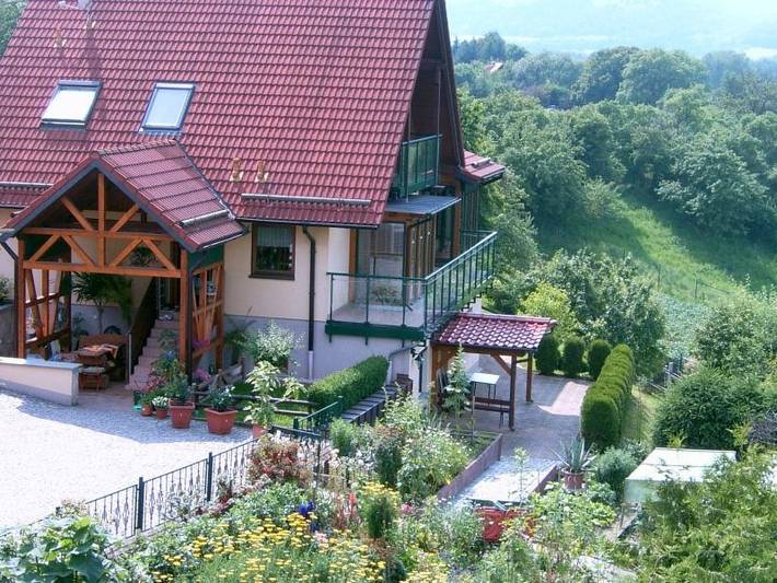 Ganze Ferienwohnung, Ferienwohnung "Saaletalblick" - Ferienwohnung mit drei Räumen Du/Wc in Golmsdorf, Saaleland