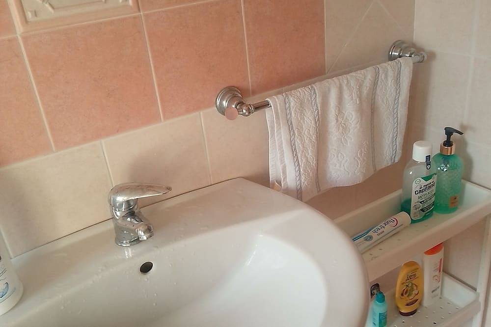 Entire apartment, Beach house in Scalea in Tyrrhenian Coast Kalabria
