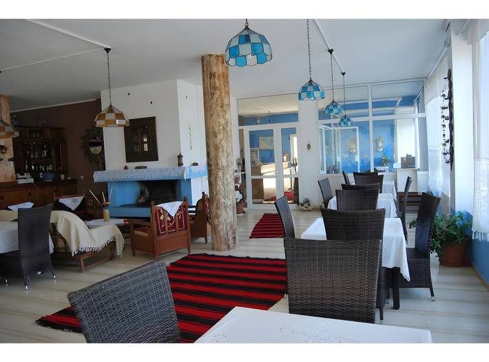 Room 'Orama  15' with Shared Terrace, Wi-Fi and Air Conditioning in Euboea