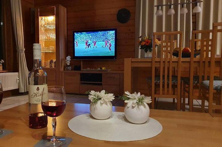 Ferienhaus für 3 Personen, mit Garten und Pool in Sachsen-Anhalt