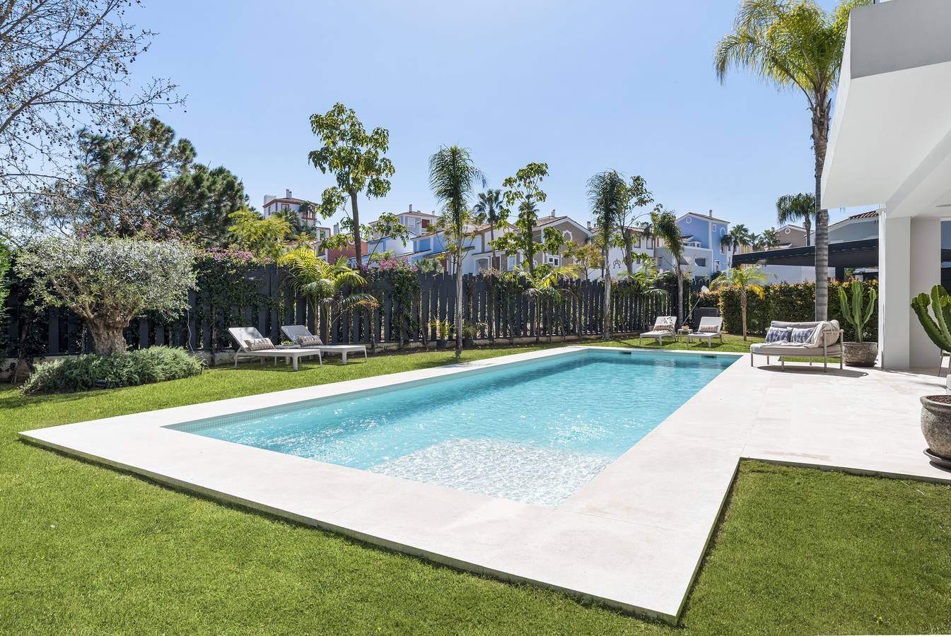 Villa Azzure in Vista Azur, Estepona