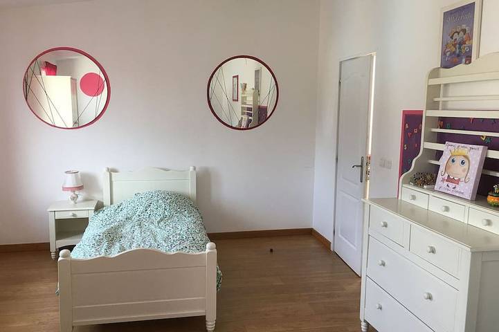 Grand gîte avec piscine, cheminée et terrasse près de Lunéville, idéal pour familles et groupes in Région de Lunéville