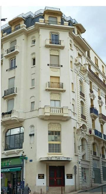Gîte pour 2 personnes, avec balcon et vue à Châtel-Guyon