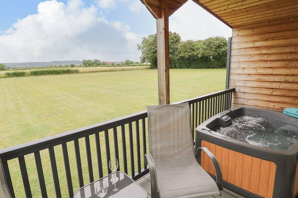 Glamping for 2 People in Bretforton, The Cotswolds