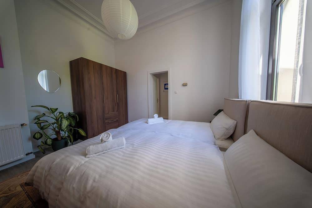 Ganze Wohnung, 115 m² Design-Loft: 3 Sz, Beamer & Balkon in Frankfurt, Südhessen
