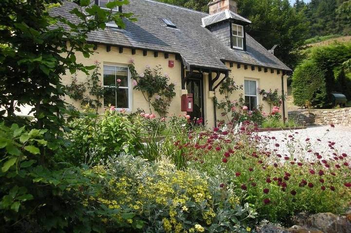 Ferienhaus für 8 Personen, mit Garten in Schottland