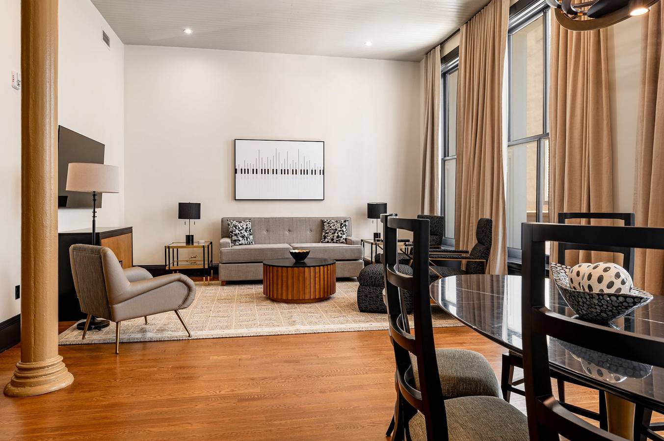 Apartamento entero, 2Br Beautiful Space + Private Bedroom Patio | The Mayfair in Storyville (New Orleans), New Orleans