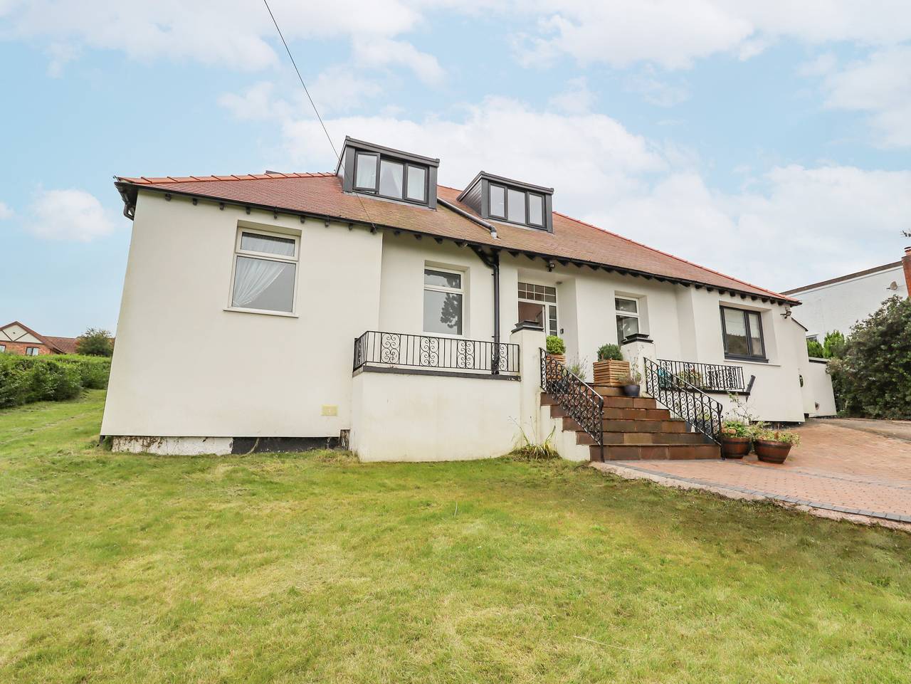 Pine Lodge in Colwyn Bay, Conwy region