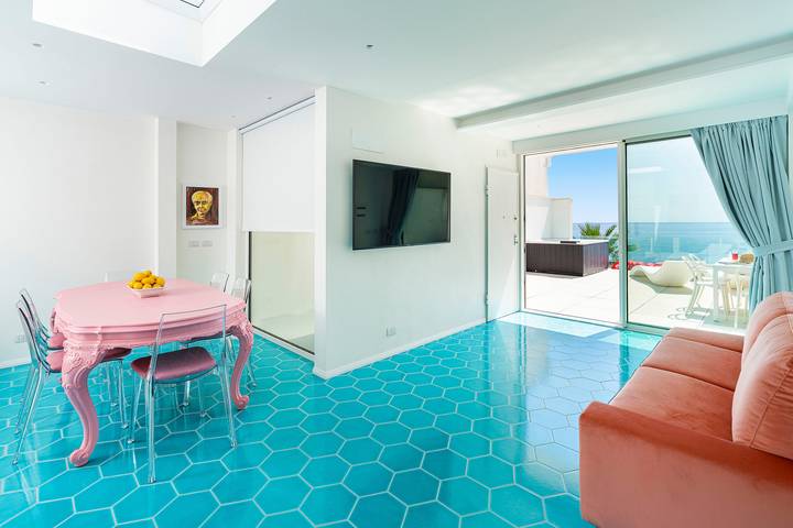 Gîte pour 5 personnes, avec terrasse à Letojanni - 2