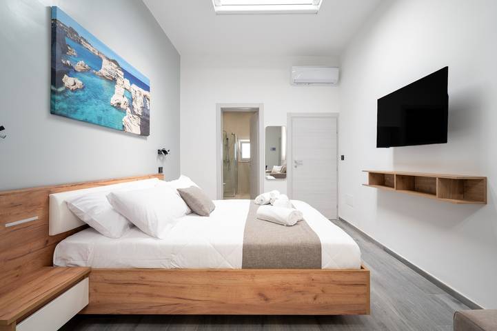 Apartamento inteiro, Apartamento 'Piazza Pertini - Apartment Perla' com Wi-Fi e Ar Condicionado in Melendugno, Lecce (província)