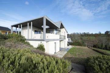 Cottage pour 6 personnes, avec vue et jardin à Maleville
