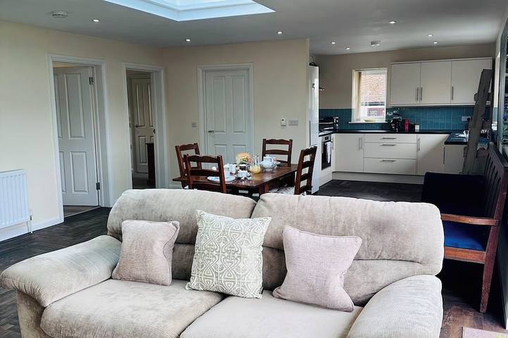 Bungalow for 4 people in Kent