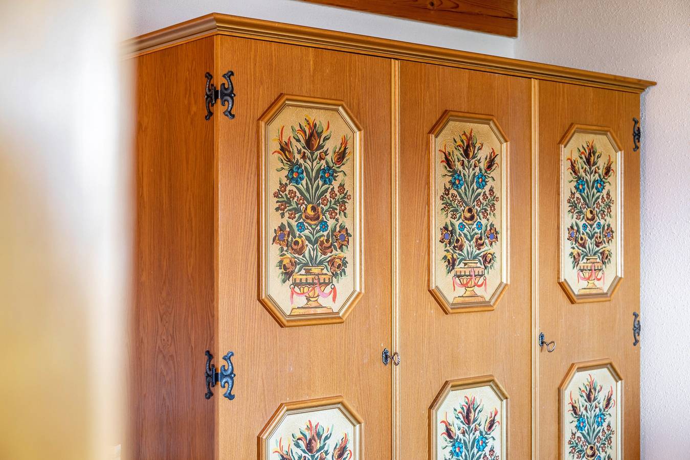 Zimmer 'Doppelzimmer 1. Stock' mit Bergblick in Stummerberg, Ski-Optimal Hochzillertal