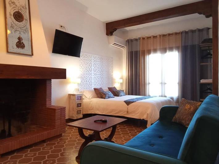 Casa rural para 3 personas, con Balcón y Jacuzzi además de Terraza y Vistas en Baños de la Encina