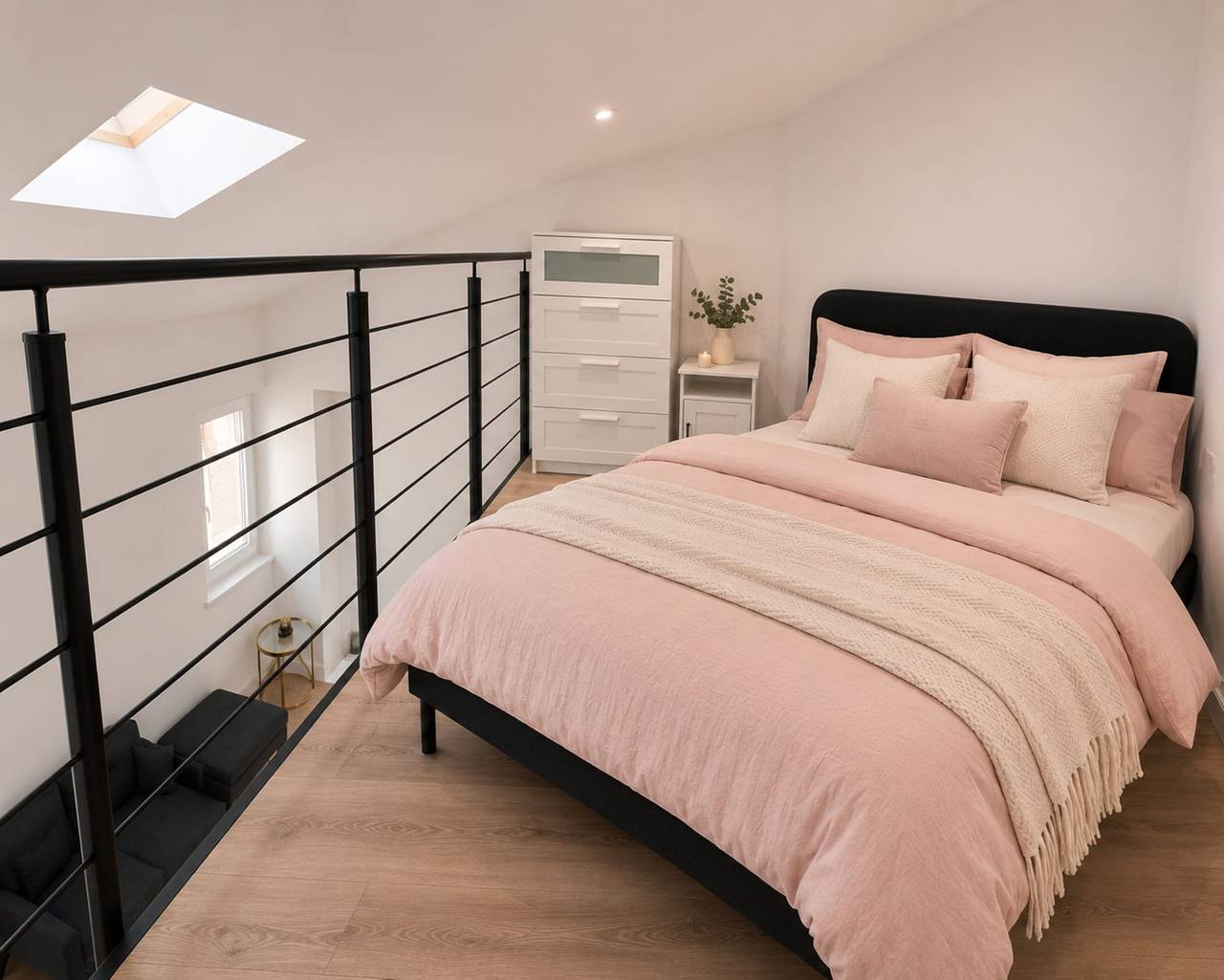 Estudio entero, Apartment in Nîmes city centre in Nimes, Region de Nimes
