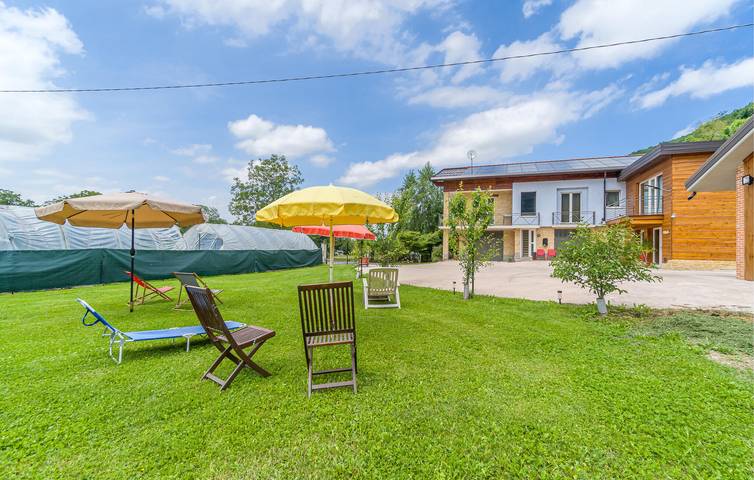 Ferienhaus für 14 Personen, mit Terrasse, mit Haustier im Piemont - 4
