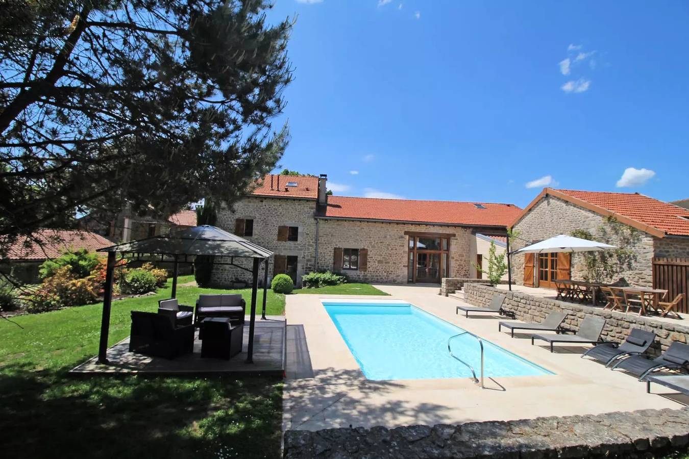 Casa rural de Francia 14 personas in Saint-Sylvestre, Región de Limoges