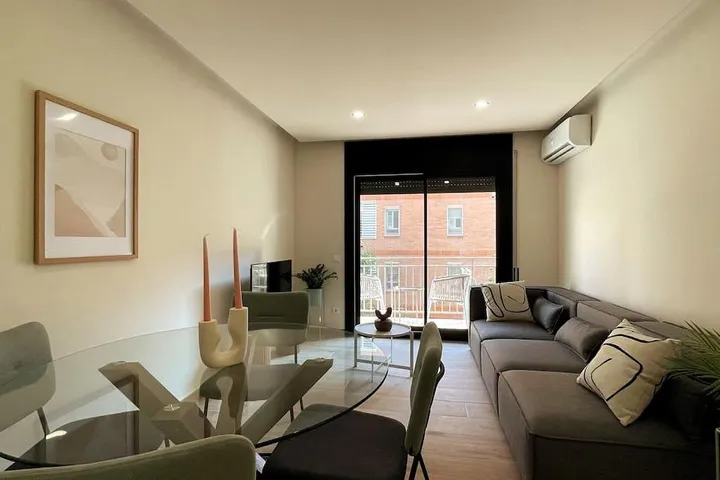Apartamento de vacaciones para 6 personas, con balcón - 1