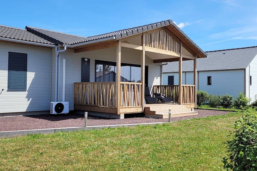 Chalet 3 hab. con piscina climatizada, cerca del Golfo de Morbihan, ideal para vacaciones naturales in Marzan, Côte des Mégalithes