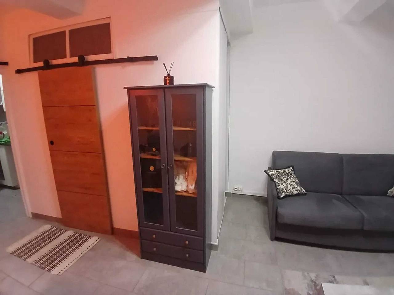 Estudio entero, Estudio acogedor en Toulon - Vista a la ciudad in Tolón, Region de Toulon