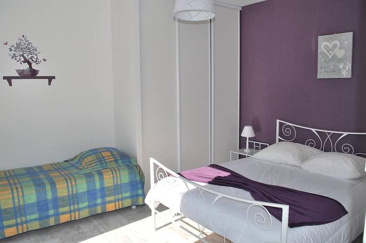 Location de vacances pour 4 personnes, avec terrasse et jardin, animaux acceptés dans Plage des Sableaux - 2