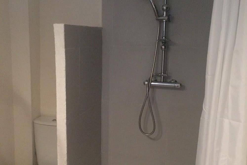 Ganze Wohnung, In House Sea View & On Ile Rousse : T3 /4 Pers.  Terrace/Clim Beach 800m away in L'Île-Rousse, Calvi und Umgebung