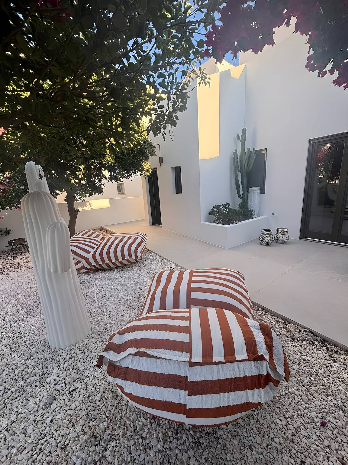 Casa 'Bluewaves Sunstone Terrace House' con jardín privado, balcón y Wi-Fi in Antiparos