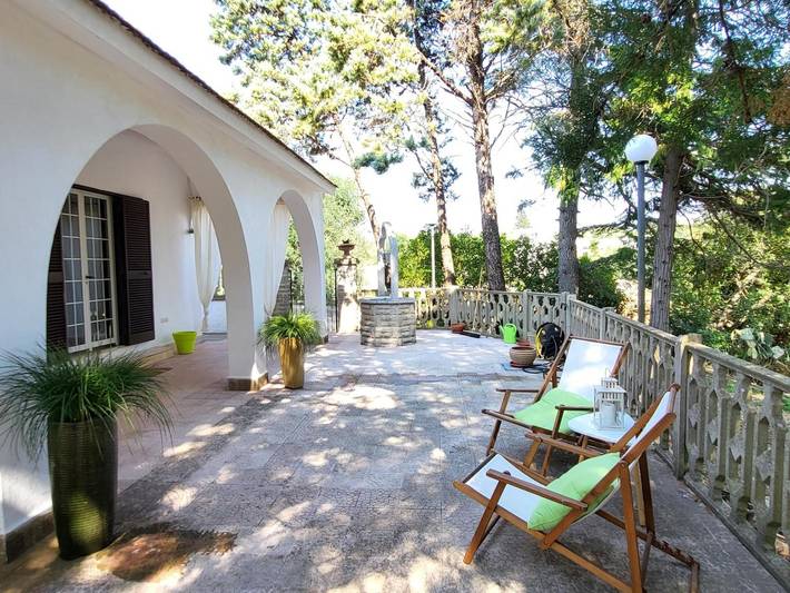 Casa de férias para 8 pessoas, com Jacuzzi e Jardim e ainda Piscina infantil em Apúlia (Itália)