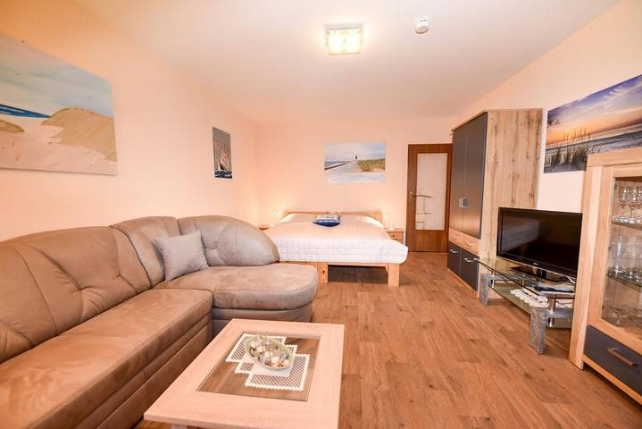 Ferienwohnung für 2 Personen, mit Garten und Balkon in Döse - 3