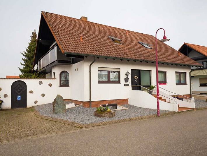 Ferienwohnung für 7 Personen, mit Balkon in Rust