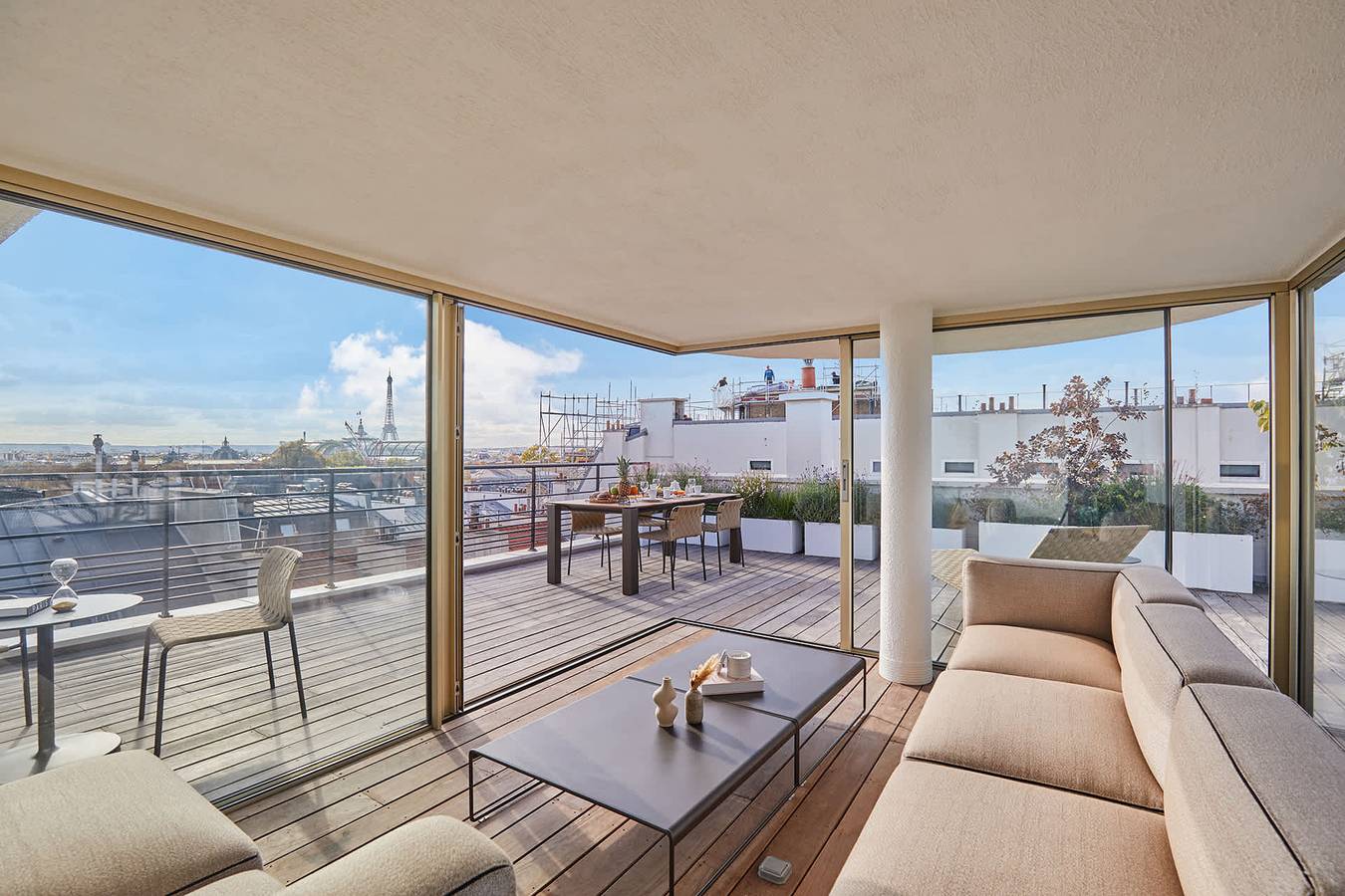 Appartamento intero, Penthouse with view of the Eiffel Tower-Faubourg in Parigi, Ile-de-France